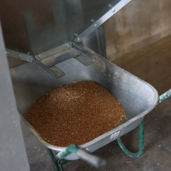 Futtersilo mit 3 Aufsatzrahmen